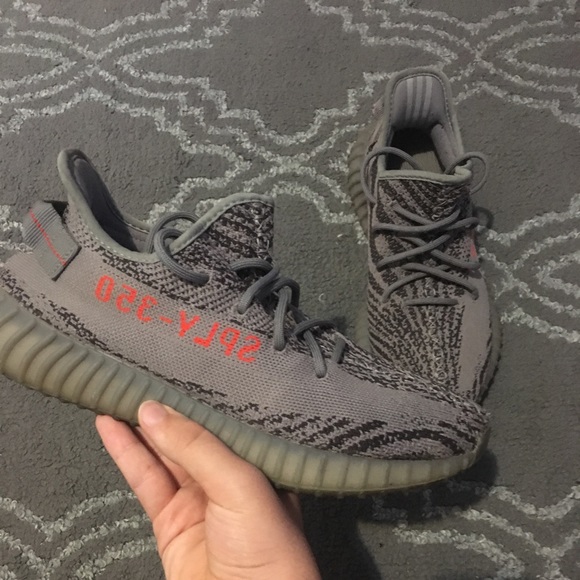 Yeezy 350 boost beluga 2.0 8/10 condition - Picture 4 of 6